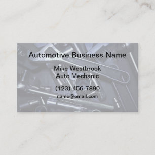 Tarjeta de visita de mecánico automotriz con nuevo