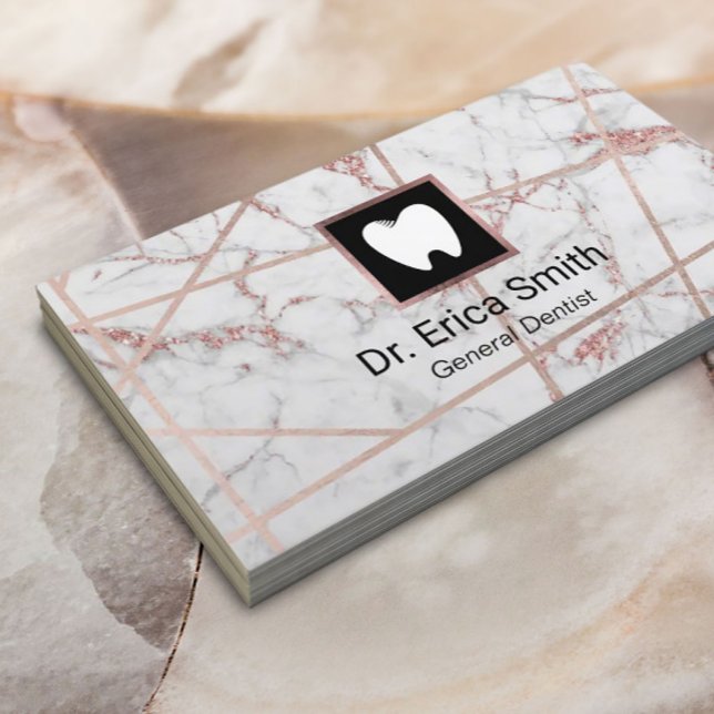 Tarjeta De Visita Dentista Rosa moderno Oro Marble Odontológico (Subido por el creador)