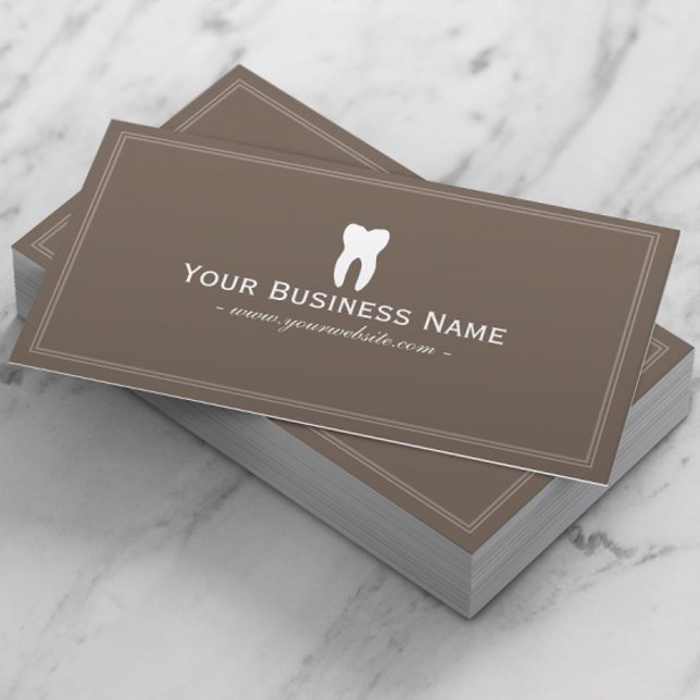 Tarjeta De Visita Dentista Simple Plain Brown Dental (Subido por el creador)