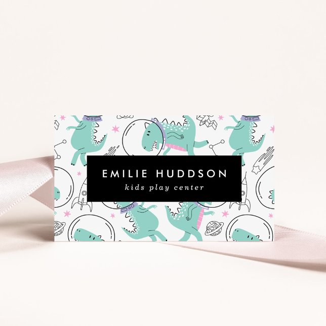 Tarjeta De Visita Dinosaurios espaciales, Centro de juegos para niño (Subido por el creador)