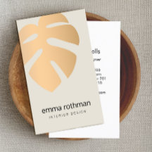 Diseño interior del logotipo de hoja tropical de c