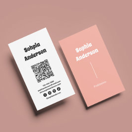 Tarjeta De Visita Diseño vertical moderno | Código QR y vínculos soc