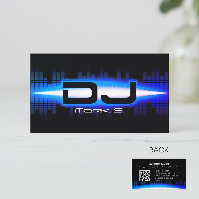 Tarjeta De Visita DJ Modern Royal Blue Business Card with QR code (Subido por el creador)