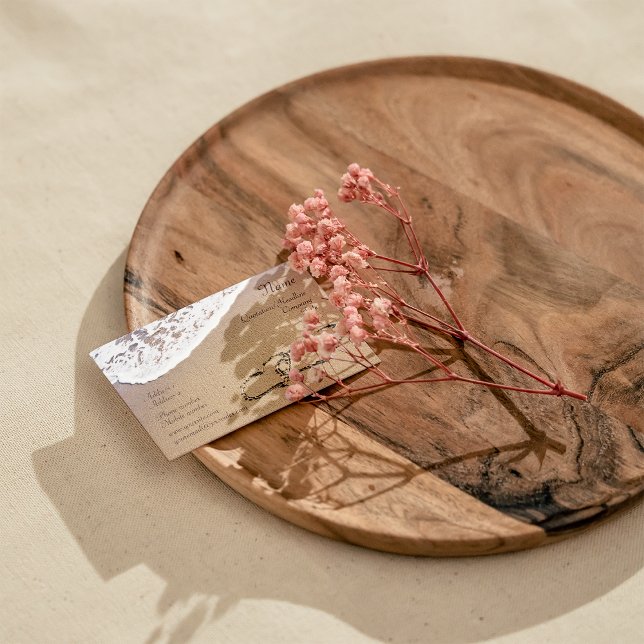 Tarjeta De Visita Dos Corazones En La Arena (Two hearts drown in the sand business card. Summer, love activities related)