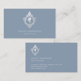 Tarjeta De Visita Dusty Blue Elegant Lady Vintage Escudo Faux Silver