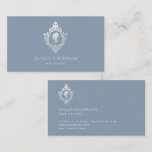 Tarjeta De Visita Dusty Blue Elegant Lady Vintage Escudo Faux Silver