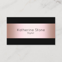 El polluelo moderno elegante subió el oro y la