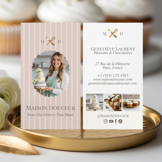 Tarjeta De Visita Elegant Chic Bakery Stripes & Gold Whisk Photo  (Elegant Chic Bakery Stripes & Gold Whisk Photo Business Card)