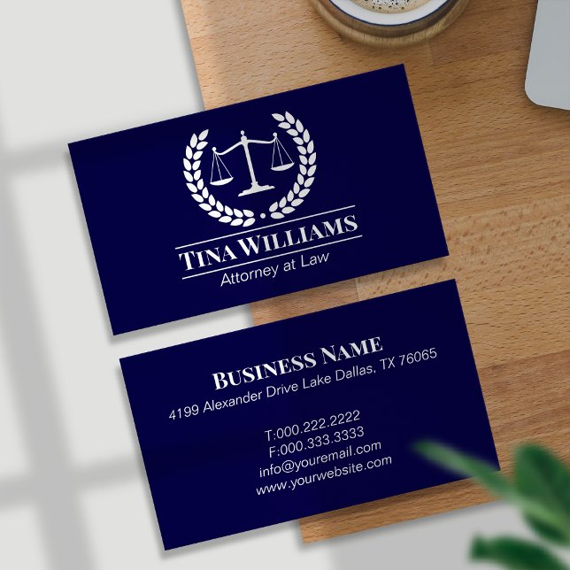 Tarjeta De Visita Elegant Purple Scales of Justice Attorney (Subido por el creador)