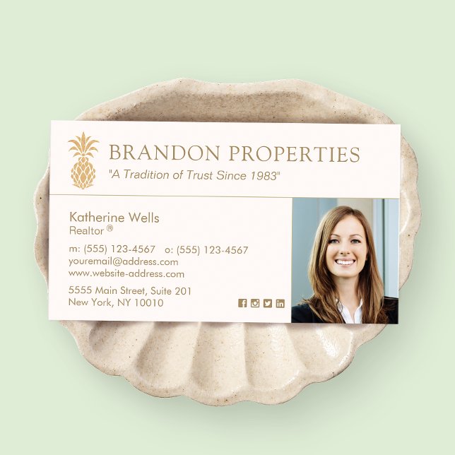 Tarjeta De Visita Elegante agente inmobiliario de piña de oro Photo  (Subido por el creador)
