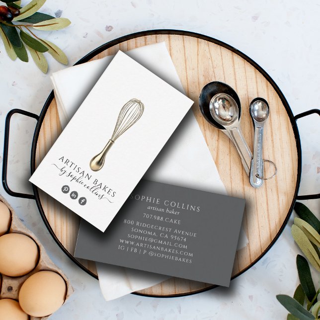 Tarjeta De Visita Elegante chef pastelero de panadería Whisk Gold (Subido por el creador)