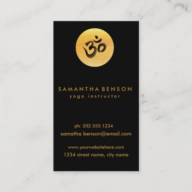 Tarjeta De Visita Elegante Círculo de Oro OM Logo Yoga Negro (Anverso)