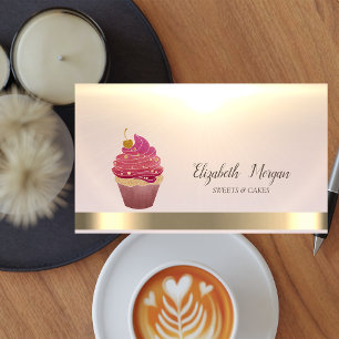 Tarjeta De Visita Elegante Cupcake Profesional Dorado