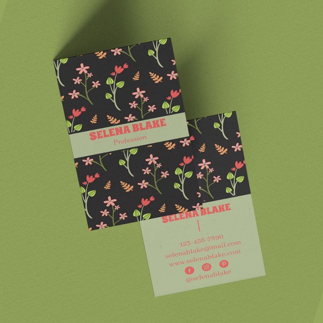Tarjeta De Visita Elegante diseño floral con un fondo oscuro (Subido por el creador)