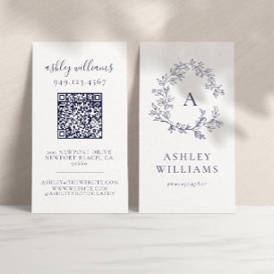 Tarjeta De Visita Elegante Escudo floral del código QR del monograma