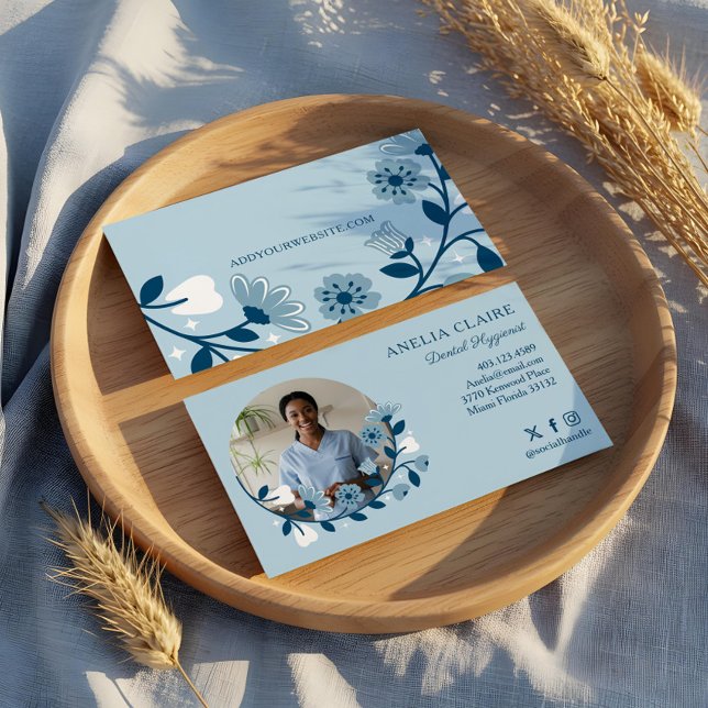 Tarjeta De Visita Elegante floral floreciente foto higienista dental (Elegant Floral Blooming Dental Hygienist Photo Business Card)