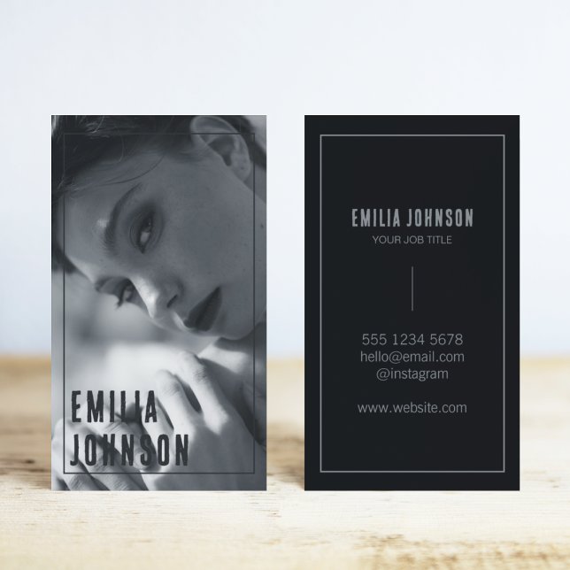 Tarjeta De Visita Elegante foto guión profesional en blanco y negro (Subido por el creador)