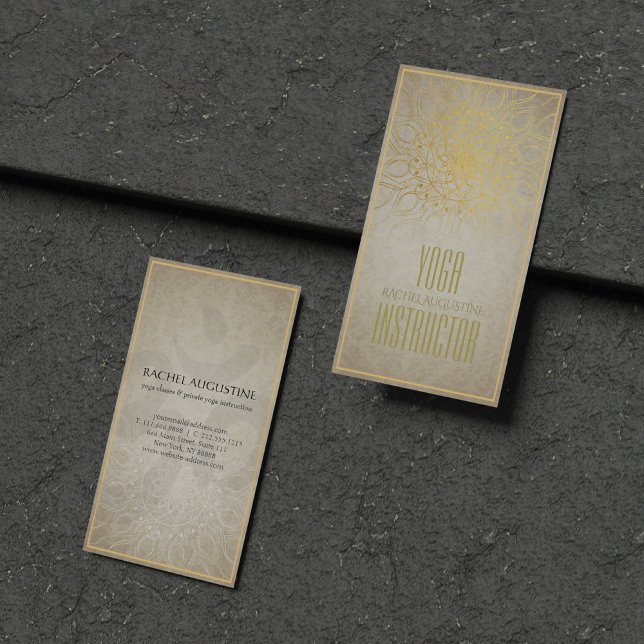 Tarjeta De Visita Elegante Instructor de YOGA Floral Mandala & OM Sí (Subido por el creador)