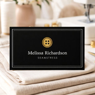 Tarjeta De Visita Elegante Logotipo de Botón Dorado Costurera, Sastr
