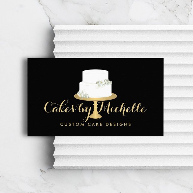 Tarjeta De Visita Elegante pastel blanco con decoración de pasteles  (Subido por el creador)