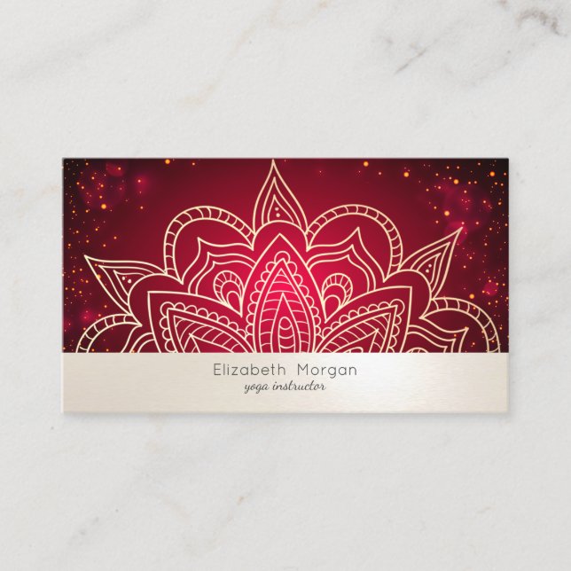 Tarjeta De Visita Elegante profesional Mandala Red Yoga Instructor (Anverso)