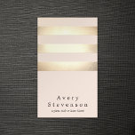 Tarjeta De Visita Elegante Relieve metalizado dorado falso rayado mo<br><div class="desc">Elegante y elegante diseño vertical de tarjetas de visita con tres bandas horizontales de Relieve metalizado FAUX en Rubor de color rosa.</div>