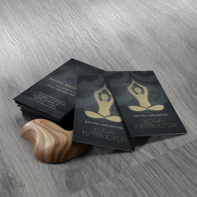 Tarjeta De Visita Elegante Relieve metalizado dorado Yoga Meditación (Subido por el creador)