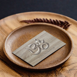 Tarjeta De Visita Elegante Símbolo de Om de Madera de Meditación de