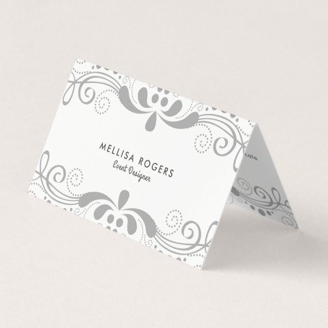 Tarjeta De Visita Elegantes remolinos de encaje floral gris (Anverso)