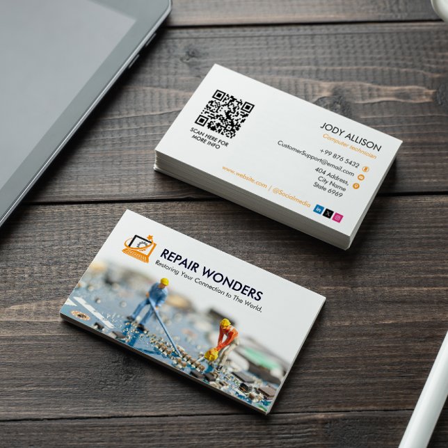 Tarjeta De Visita Empresa de reparación de equipos | Animación Blanc (Subido por el creador)