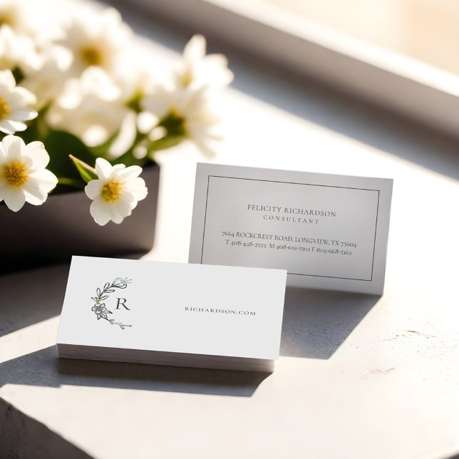 Tarjeta De Visita Escudo Botánico Gris Elegante Floral (Grey Elegant Floral Watercolor Botanical Crest Business Card)
