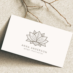 Tarjeta De Visita Estudio de Meditación de Yoga Flor de Loto Marrón 