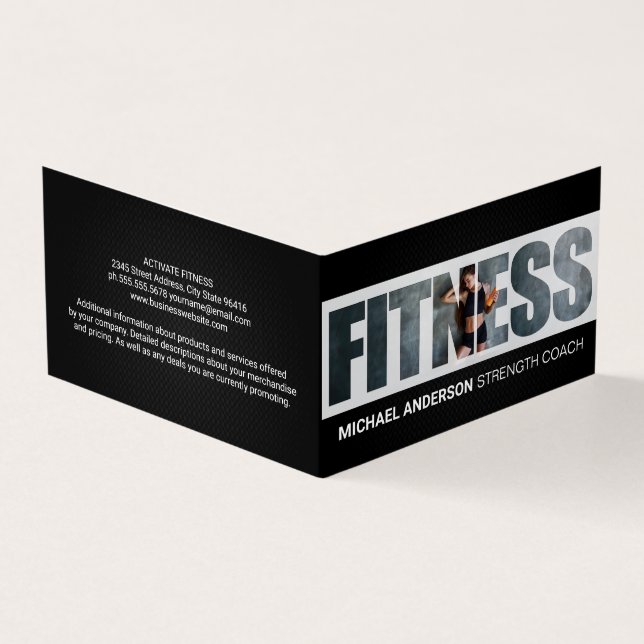 Tarjeta De Visita Fitness | Woman at the Gym (Exterior)