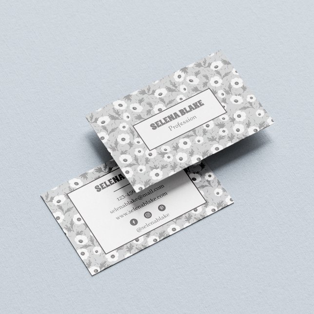 Tarjeta De Visita Floral blanca y negra elegante, moderna y de moda (Subido por el creador)