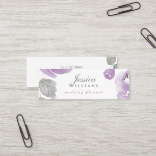 Tarjeta de visita floral de los rosas púrpuras de