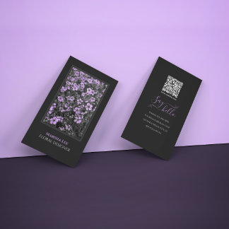 Tarjeta de visita floral elegante negra con código