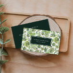 Tarjeta De Visita Floral verde boho vintage<br><div class="desc">Personalizado económico imprimió tarjetas de visita personalizadas con su nombre e información de contacto. Este elegante diseño de moda cuenta con un fondo de impresión floral verde boho. Utilice las herramientas de diseño para editar el texto con las fuentes y colores que desee. Cambie el color de fondo o cargue...</div>
