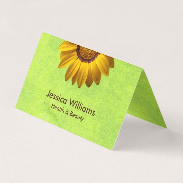 Tarjeta De Visita Flores amarillas en un abstracto monograma verde (Anverso)