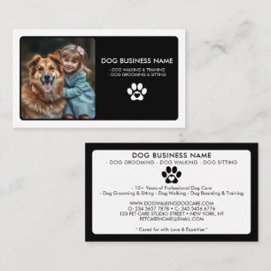 Tarjeta De Visita Foto moderna de patas de mascota sentada en blanco