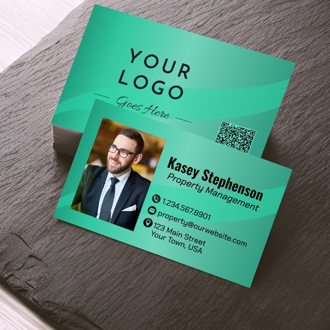 Tarjeta De Visita Foto verde profesional Código QR Moderno (Subido por el creador)
