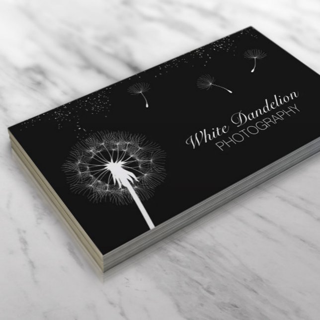 Tarjeta De Visita Fotógrafa moderna de Dandelion con flores (Subido por el creador)