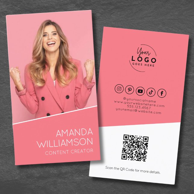 Tarjeta De Visita Fotografía moderna rosa Su Logo (Pink Modern QR Code Your Logo Business Card)