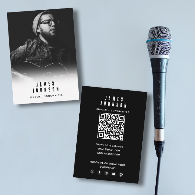 Tarjeta De Visita Fotografía moderna y sencilla de un cantante (Modern Simple Singer Musician Photography Business Card)