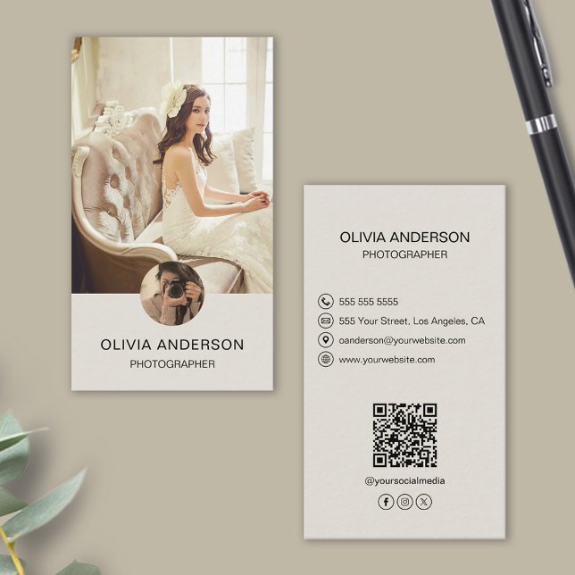 Tarjeta De Visita Fotógrafo 2 Fotos Iconos reemplazables Código QR (Photographer 2 Photos Replaceable Icons QR Code Business Card)