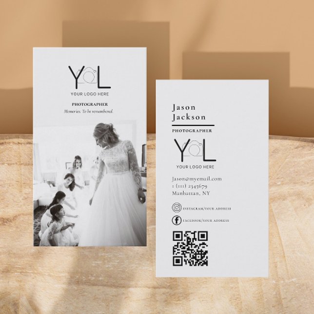 Tarjeta De Visita Fotógrafo audaz código QR Foto de medios sociales (Subido por el creador)