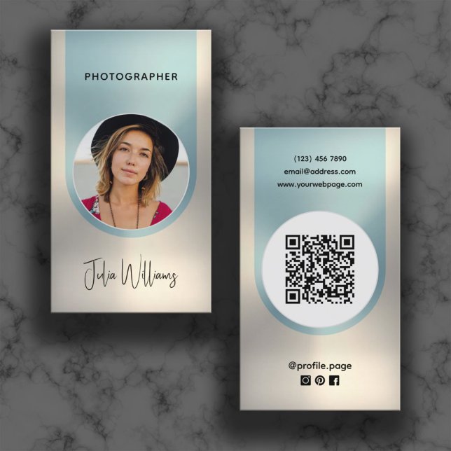 Tarjeta De Visita Fotógrafo metálico de imitación y oro (Subido por el creador)