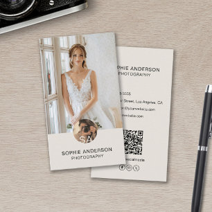 Tarjeta De Visita Fotógrafo moderno en monograma Foto QR Tan