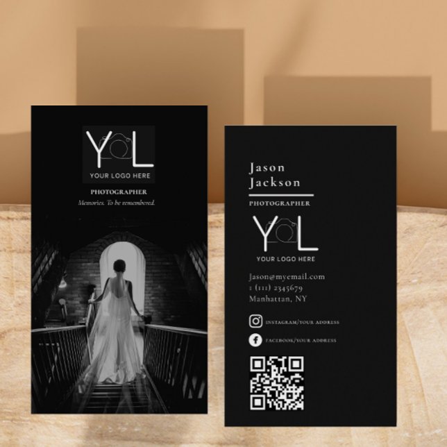 Tarjeta De Visita Fotógrafo negro negrita Código QR Foto de medios s (Subido por el creador)