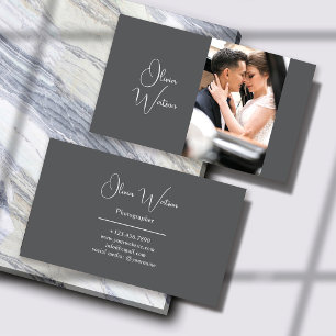 Tarjeta De Visita Fotógrafo Profesional Minimalista Gris Script