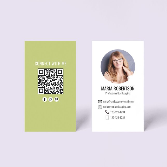 Tarjeta De Visita Green Modern Business Photo QR Code Business Card (Green Modern business card template. )
